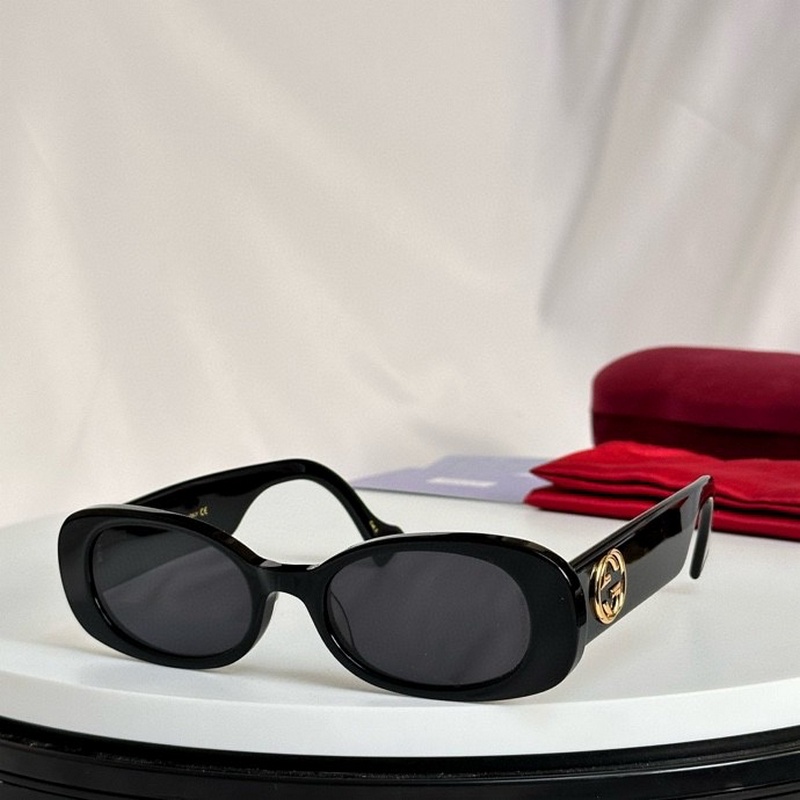 Gucci Sunglasses 174